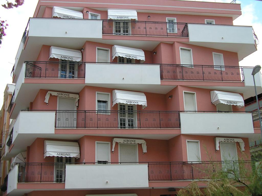 L'Airone Hotel Margherita Di Savoia Ngoại thất bức ảnh